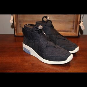 Nike Air RAID / Fear of God 1 Black Fossil Size 5